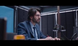 最新动作爆料新闻视频,惊险场面连番上演，主演幕后花絮大揭秘！