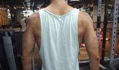 郑凯爆料魏晨肌肉视频,健身成果引热议