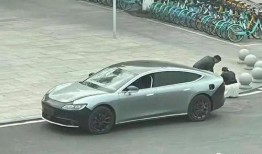 汽车爆料最新消息,最新车型动态揭秘，未来车市趋势前瞻